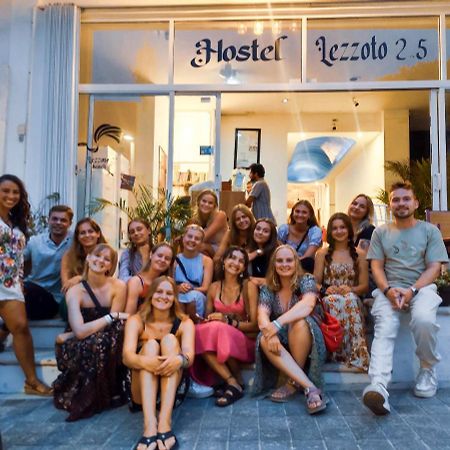 Lezzoto Hostel Boutique 2,5 Playa del Carmen Exterior photo